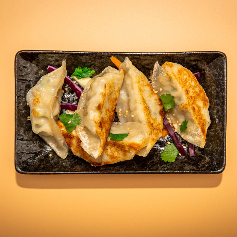 Pork & Chive Gyoza x 4